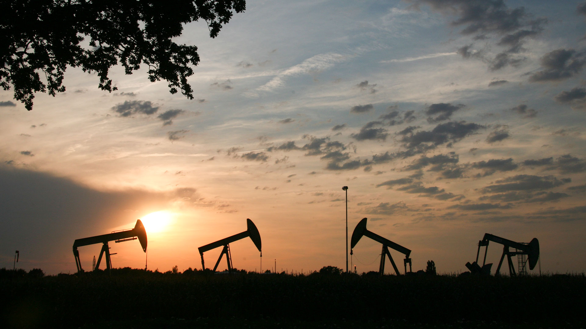 Wintershall Dea Standort Emlichheim Pferdekopfpumpen