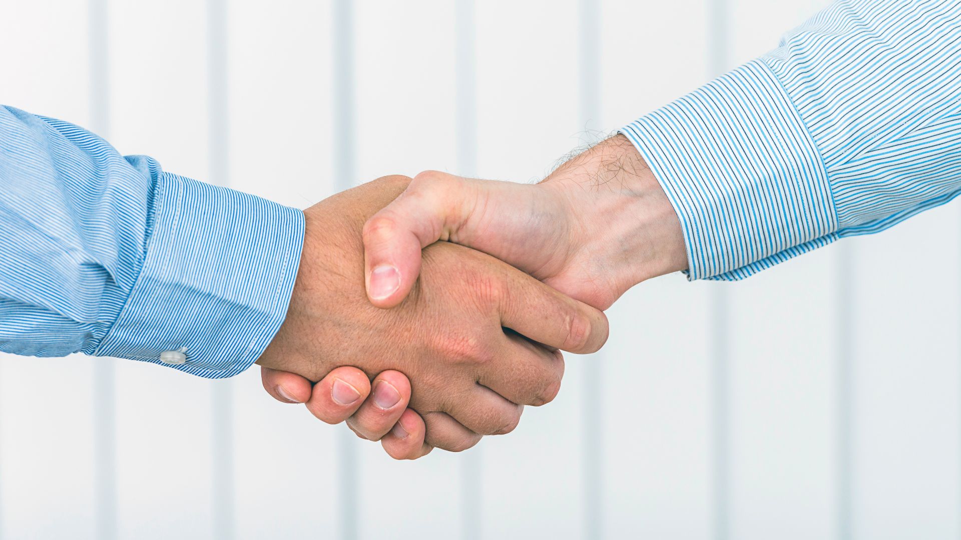 Wintershall Dea Symbolbild Handschlag