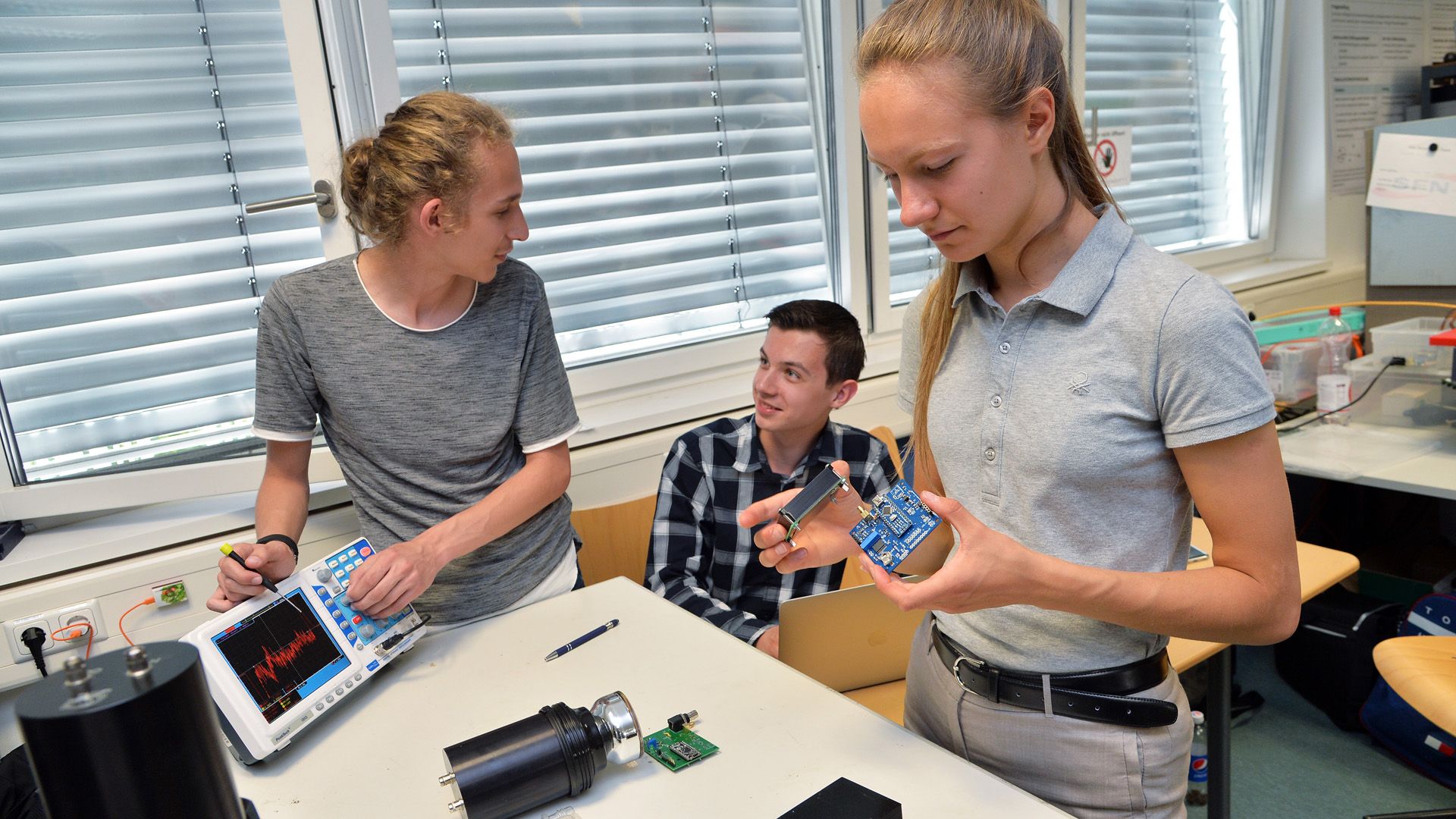 School students at STEM Student Congress
