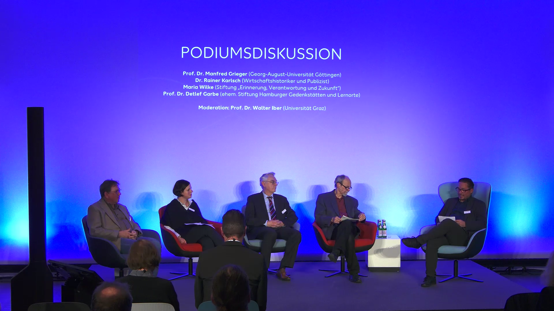 Podiumsdiskussion bei der Buchvorstellung