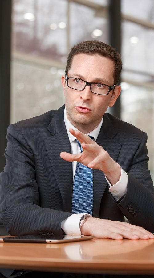 Mario Mehren CEO