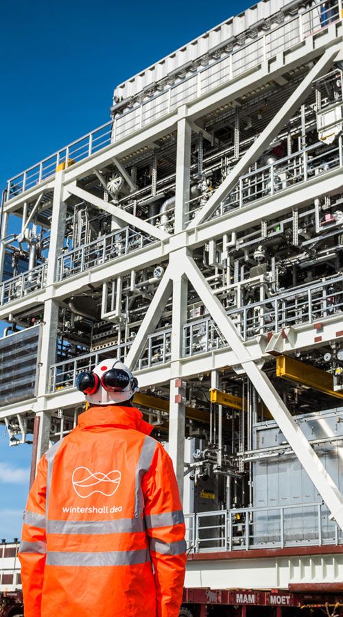 Wintershall Dea employee construction site