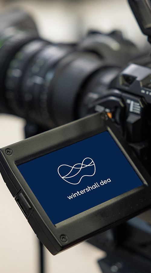 Wintershall Dea Logo in a camera